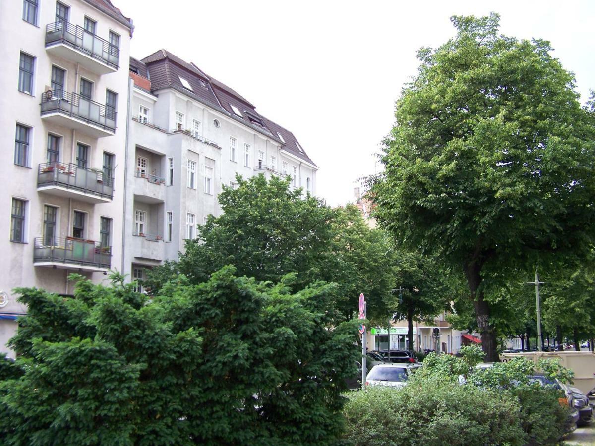 Elegante Altbauwohnung Берлин Экстерьер фото